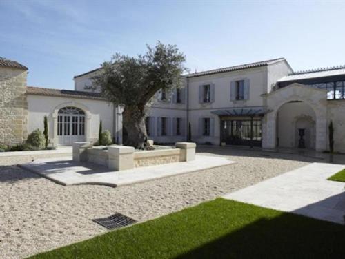 Chateau La Rose Perriere Lussac  Exterior photo